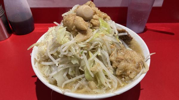 「ラーメン（全マシ）」@麺屋HEROの写真