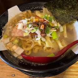 すごい煮干ラーメン