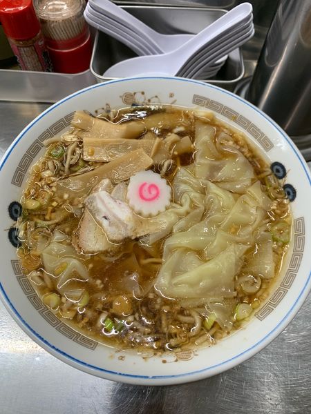「ワンタンメン」@中華そば みたかの写真