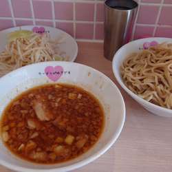 汁なしラーメン