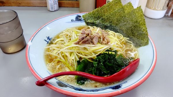 「ネギラーメン９００円」@ラーメンショップ 122号騎西店の写真