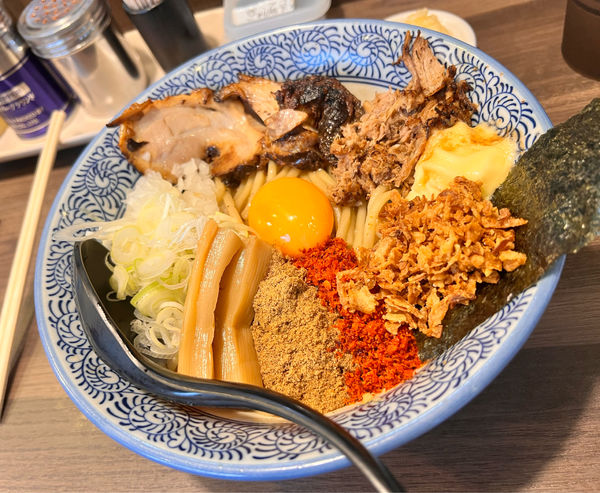 「まぜそば＋マヨ＋ニンニク」@狼煙 〜NOROSHI〜の写真