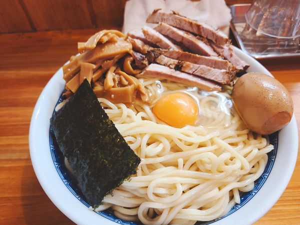 「冷やし油そば ﾆﾝﾆｸ 9月6日」@自家製中華そば としおかの写真