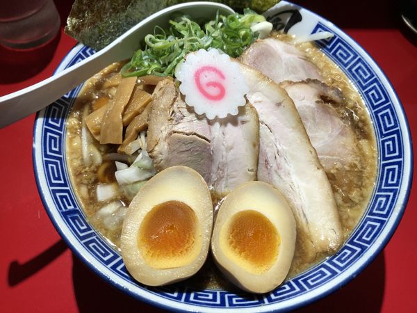 「特　背脂醤油ラーメン」@風は南からの写真
