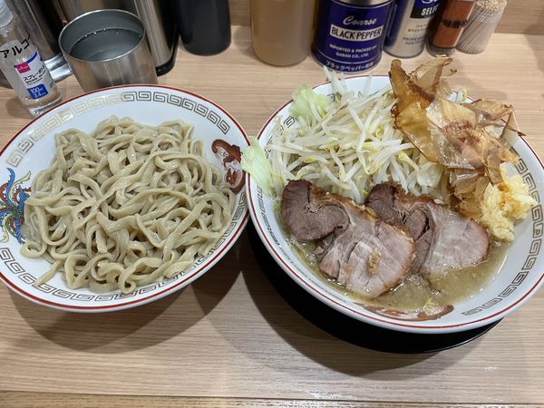 「小つけ麺930円」@ラーメン豚山 金沢文庫店の写真