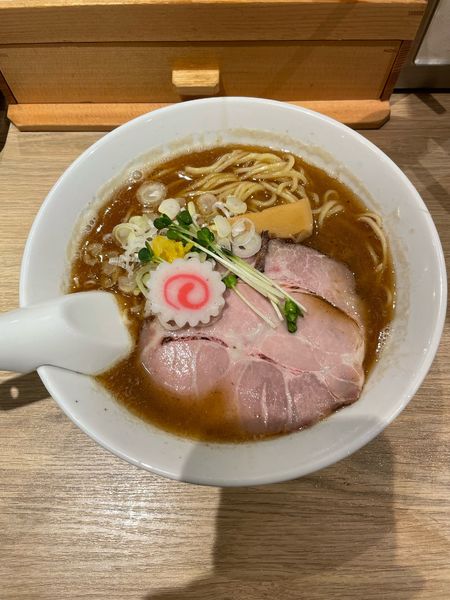 「中華そば(880円)」@つけめん TETSU 武蔵小杉店の写真