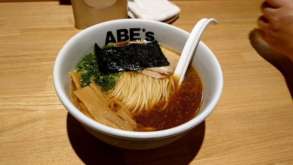 「丸鶏醤油」@ラーメン ABE'sの写真