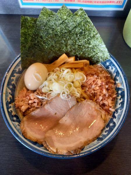 「油そば　￥880＋特製￥230」@油そば 兎に角 南守谷店の写真