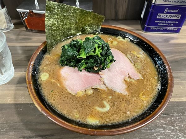 「ラーメン」@神田ラーメン わいず 神田本店の写真
