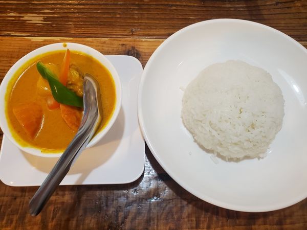 「チェンマイカレー８００円」@バンコック コスモ食堂の写真