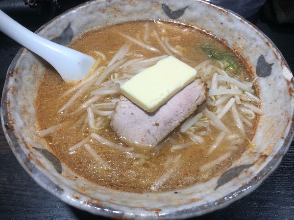 「みそバターらーめん」@八龍 千代田店の写真