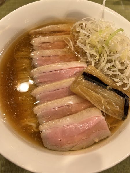 「鴨コンフィ麺（1130円）」@らーめん 鴨to葱の写真