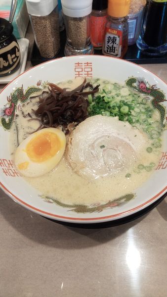 「だるま」@濃厚豚骨ラーメン だるま一家宇都宮分店 宇都宮分店の写真