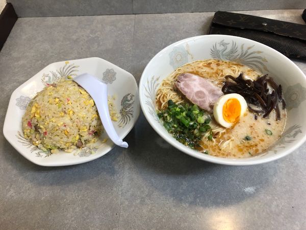 「チャーハンセット(とんこつ)」@九州屋 飯能店の写真