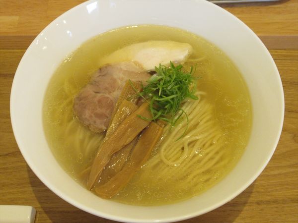 「らぁめん（塩）（900円）」@らぁめん ご恩の写真