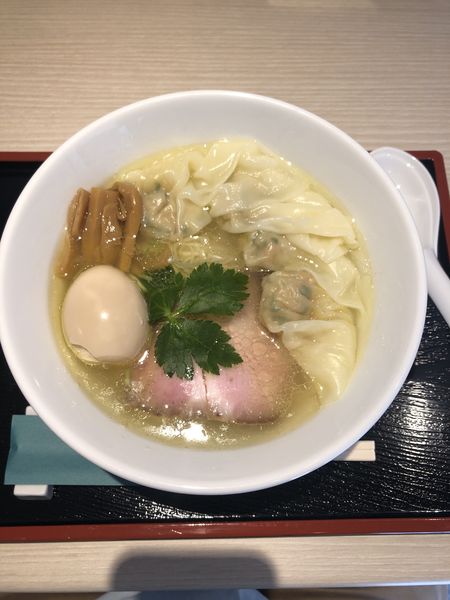 「特製塩中華そば　＋わんたん」@中華そば なかはらの写真