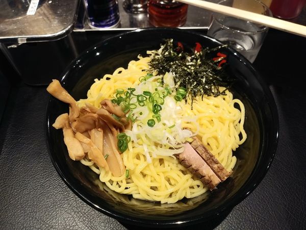 「油そばW盛り」@東京油組総本店 八王子組の写真