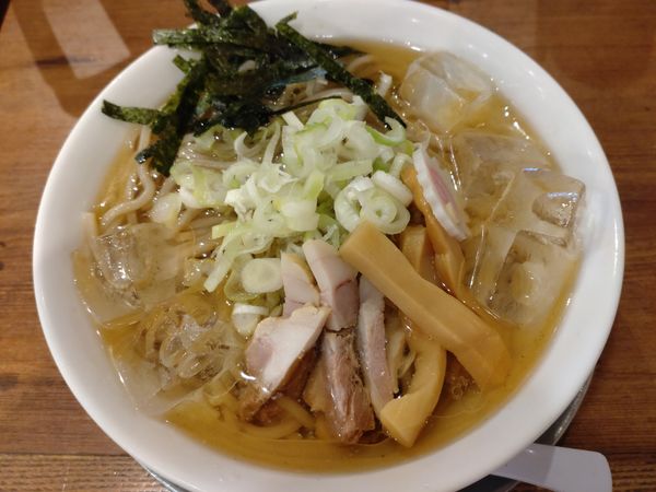 「【期間限定】冷やかけ（氷多めをコール）　６５０円　※」@舎鈴 丸の内店の写真