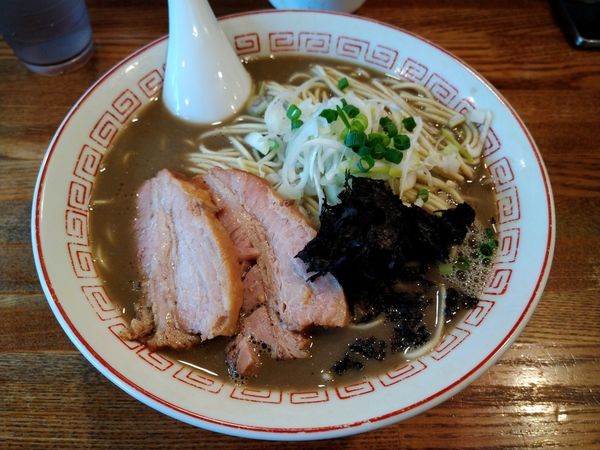 「濃厚煮干そば　中」@煮干中華そば専門 煮干丸の写真