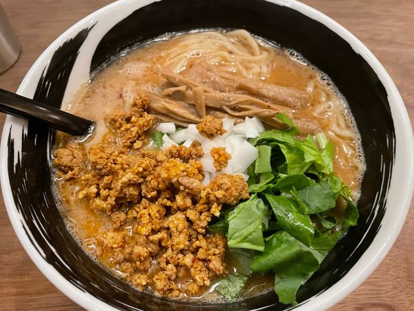 「濃厚こく味噌そば」@RAMEN 浜虎 福岡中洲店の写真
