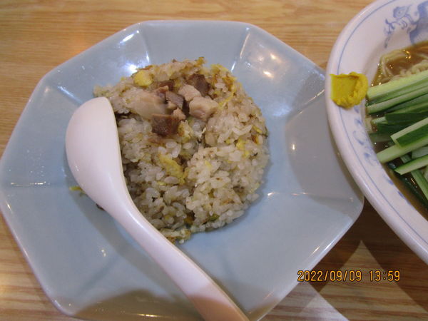 「半チャーハンと冷し中華のセット 960円」@ラーメン大寿の写真