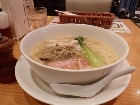 「伊府麺(イーフーメン)」@中村屋Mannaの写真