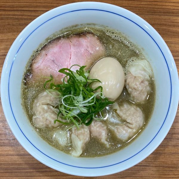 「ワンタン中華そば ¥1,180 味玉 ¥120 味付き替え玉 ¥」@中華そば 西川の写真