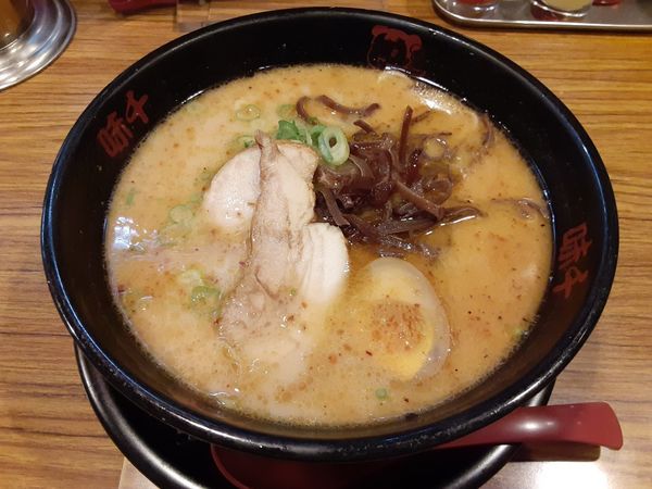 「味千ラーメン」@味千拉麺 掛川インター店の写真