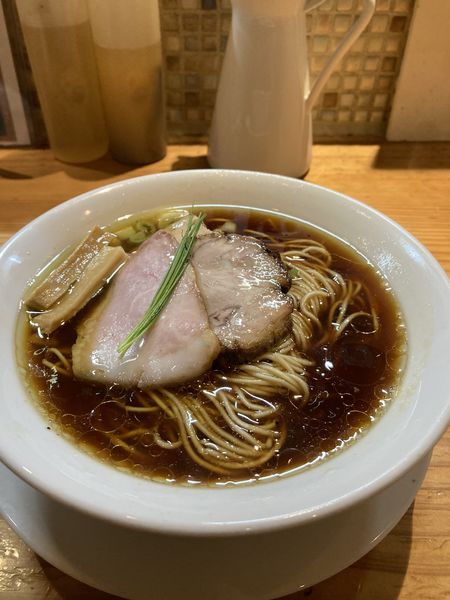「醤油の純鷄そば」@自家製麺 うろたの写真