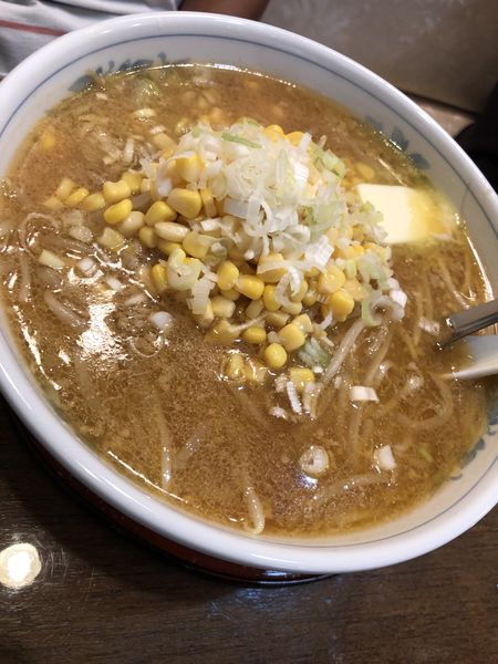 「みそコーンバター」@中華料理 万寿園の写真