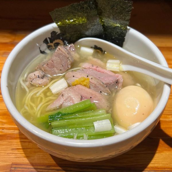 「特製 鴨中華そば  塩」@満鶏軒の写真