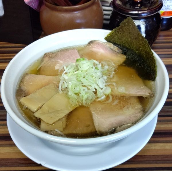 「ちゃーしぅらぁめん (醤油 平打ち麺)」@めん処 倖佳の写真
