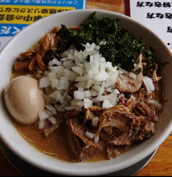 「【限定】背脂豚骨ノドグロ煮干し(手揉み強目Ver.)」@中華そば136の写真