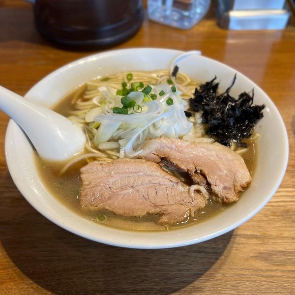 「煮干そば （中）」@中村屋総本山の写真