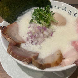 特製鶏白湯そば（塩）　1100円