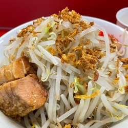 まぜそば　880円