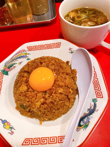 「黄身のせ半炒飯　410円」@末廣ラーメン本舗 盛岡分店の写真