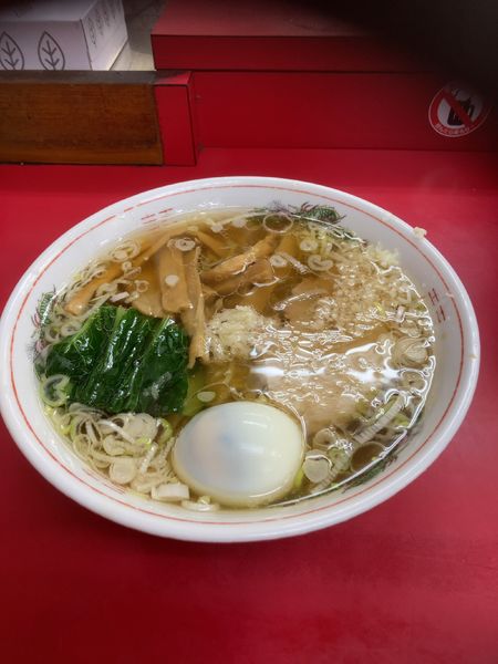 「ニンニク入りラーメン　850円　＆　ゆで玉子　50円」@バリバリラーメンの写真