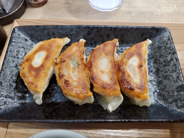 「焼き餃子4個」@オカモトタンメン 横浜青木橋店の写真