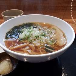 醤油ラーメン