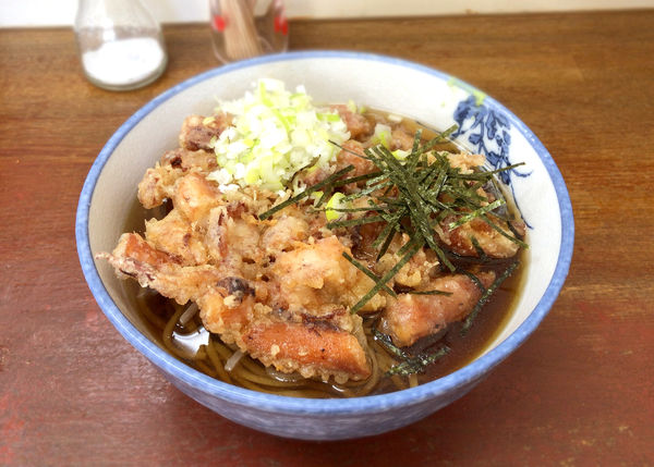 「冷やしそば(320円)+ゲソ天(300円)」@鈴家の写真