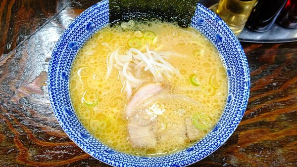 「ラーメン(太麺)」@氣華の写真