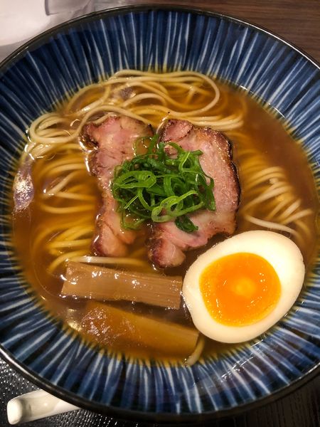「丸鶏醤油らーめん　880円」@らぁ麺 幸跳の写真