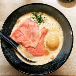 金目鯛×鶏の白湯ラーメン