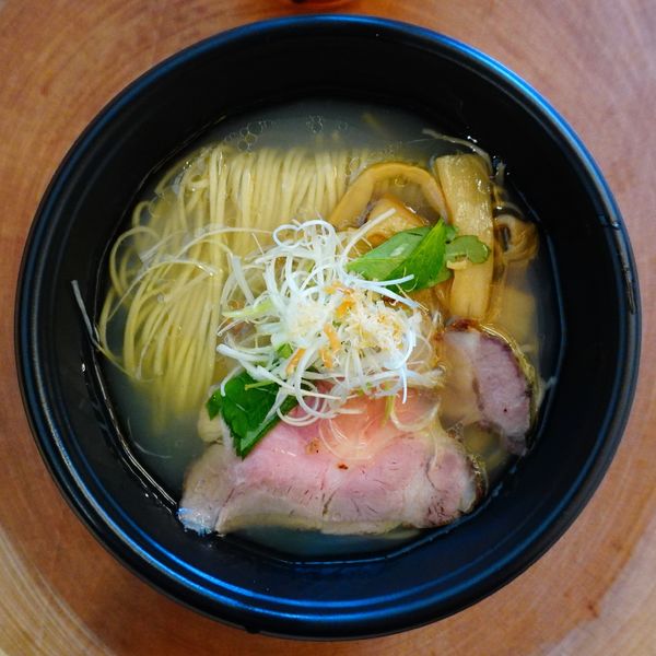 「【蔵フト麦酒ウォーク2022 限定】貝出汁ソバ」@YOKOKURA STOREHOUSEの写真