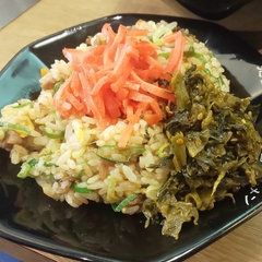 元祖博多中州屋台ラーメン 一竜 御茶ノ水北口店の画像