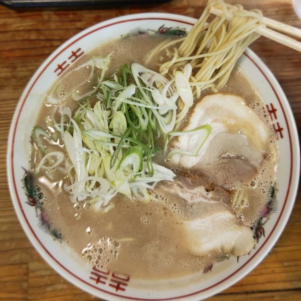 「ラーメン(750円)」@博多ラーメン 恵比須の写真