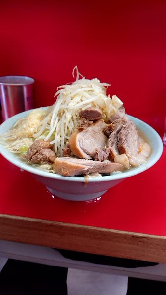 「大豚750円野菜ニンニク辛め」@ラーメン二郎 三田本店の写真