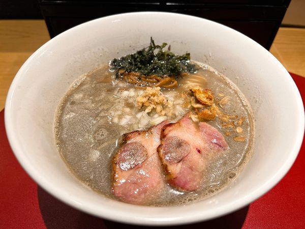 「濁り煮干し〜ライトVer〜」@麺庭つむぎの写真