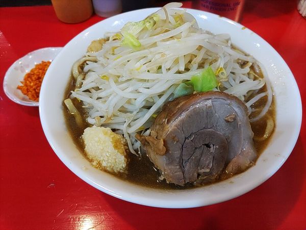 「ラーメン小」@鷹の目 大宮店の写真